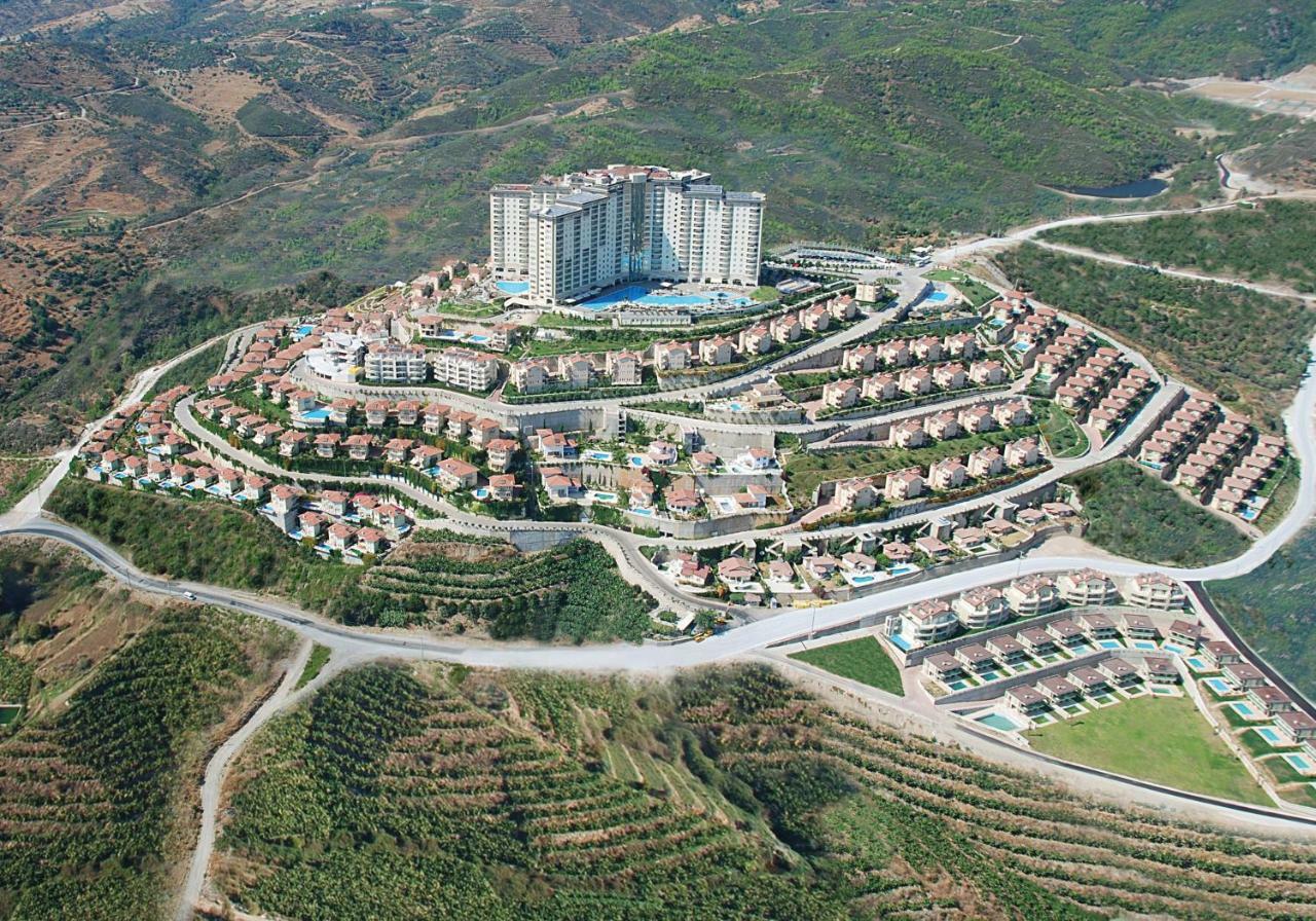 Gold City 1+1 Villa In Free Aquapark Alanya Eksteriør billede
